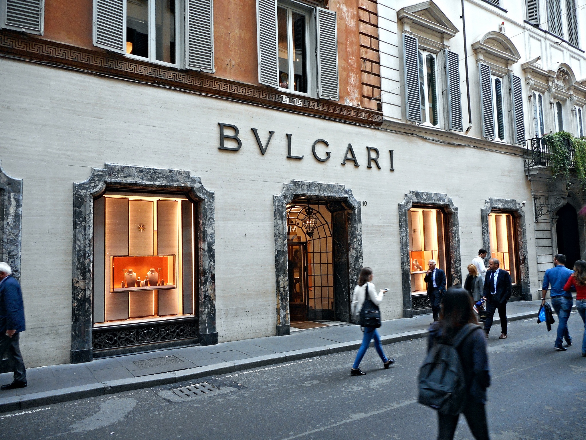 Boutique Bulgari, Shoppin, Rome