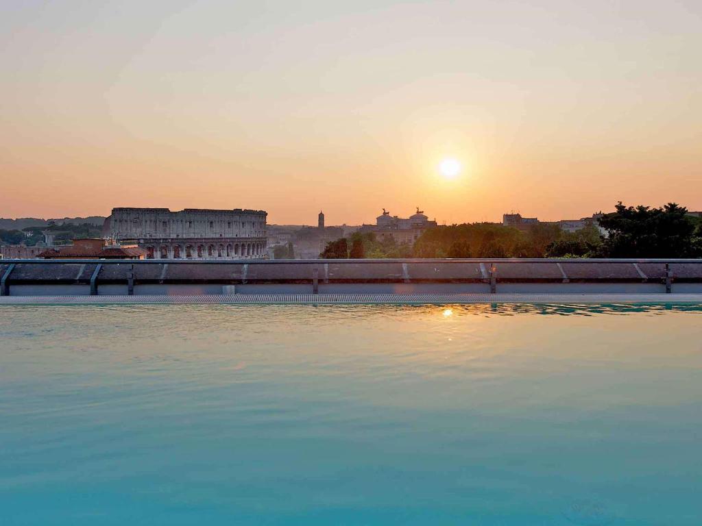 hotel rome piscine