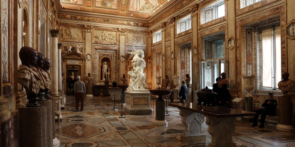 - Les Escapades à Rome