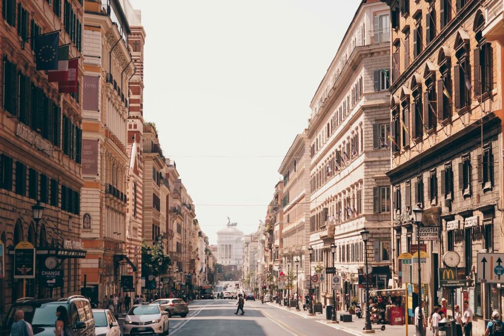 Via del Corso - Les Escapades à Rome