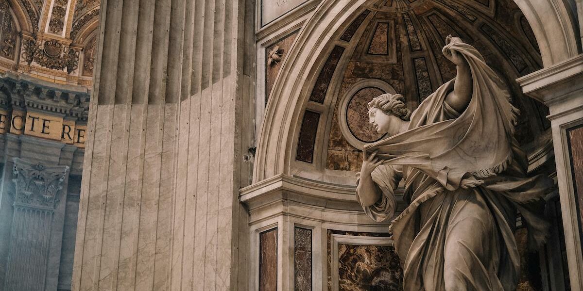 Statue Basilique Saint-Pierre - Les Escapades à Rome