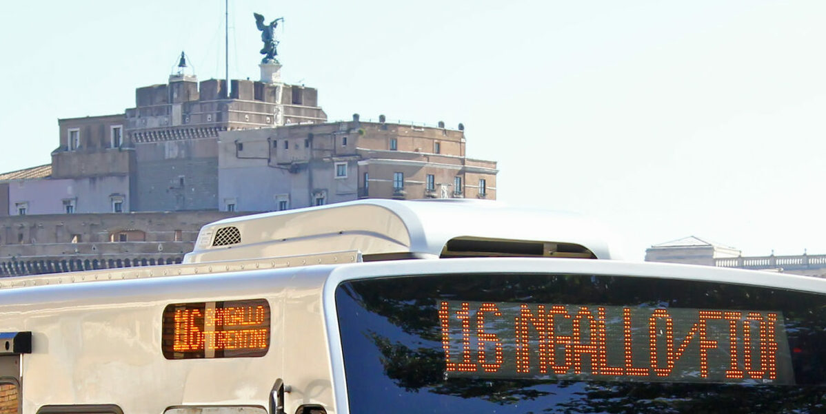 Minibus partagé - Les Escapades à Rome